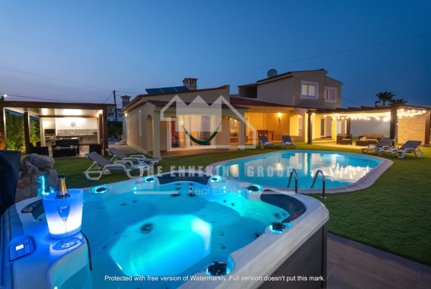 59- piscina_noite_geral