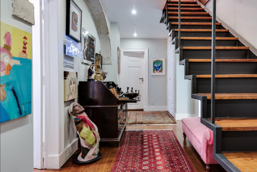 4 bedroom duplex apartment, Lisbon, pool, garage