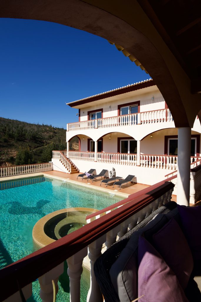 Luxury Villa, 44 hectares, Silves. ENNEKING premium real estate