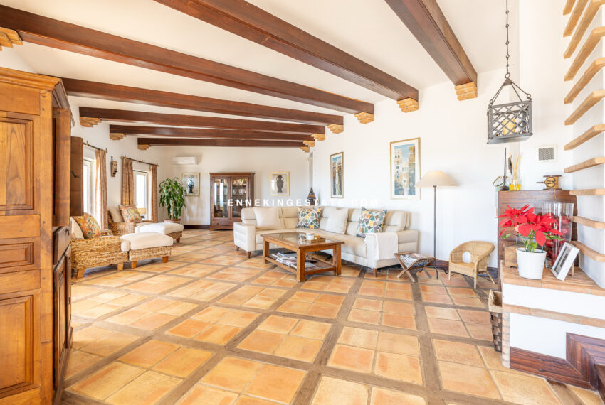 Living Room Oceanfront Villa Carvoeiro Algarve