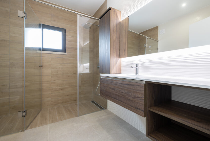 Ferragudo-detached-villa-pool-12 copy