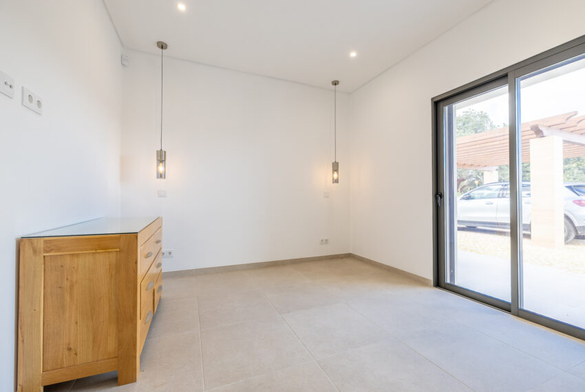 Ferragudo-detached-villa-pool-8 copy