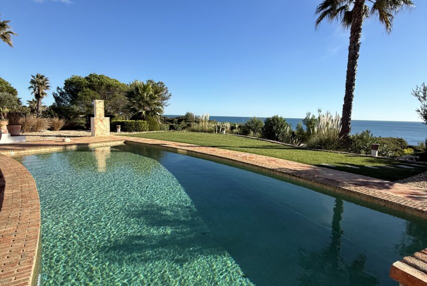 Sea view luxury Villa in Carvoeiro Algarve